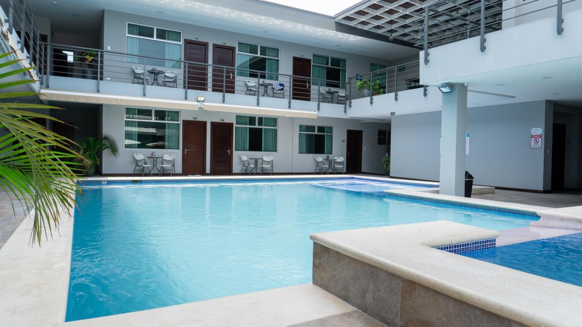 Hotel Cayuga Puntarenas Exterior photo
